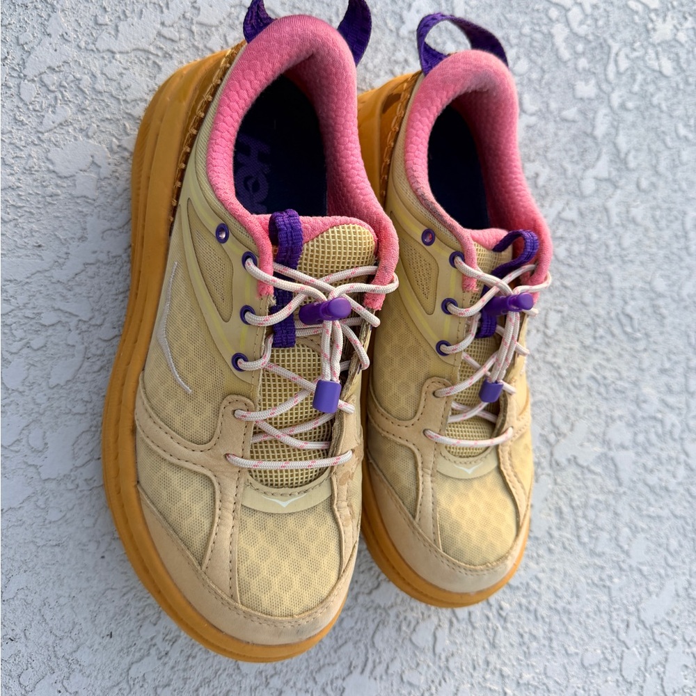 HOKA One One U Bondi B3LS Unisex 5.5 (W 6.5) Flaxseed/Varsity Yellow Sneakers